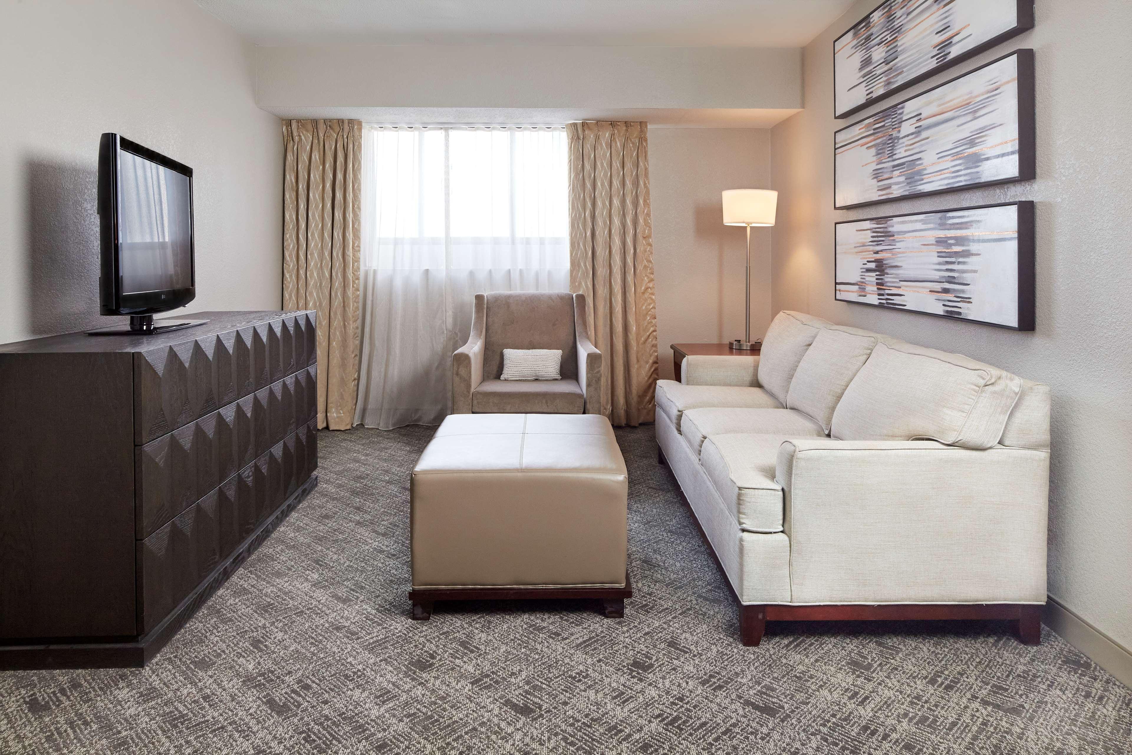 Doubletree Suites By Hilton Nashville Airport Luaran gambar